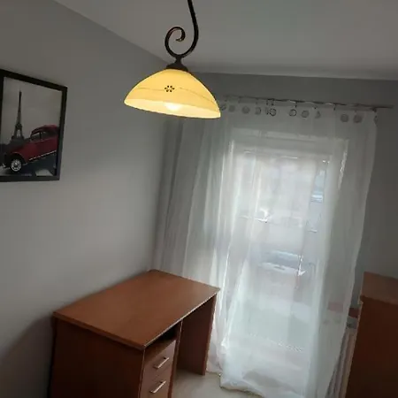 Wroblewskiego Апартаменти